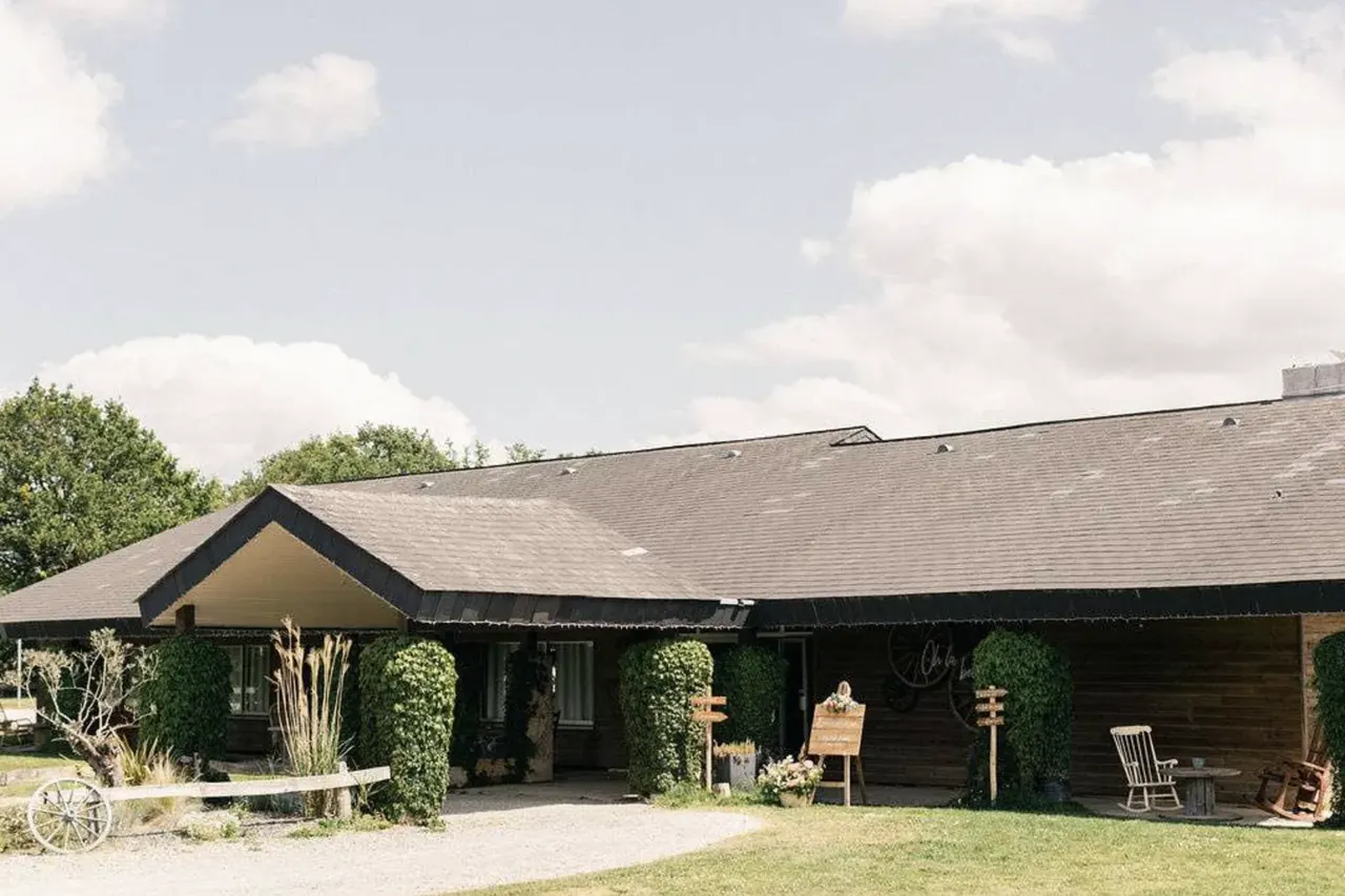 Façade du Domaine de La Ruade
