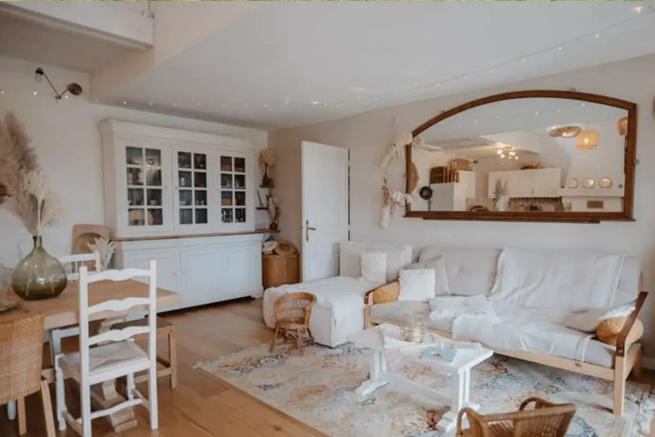 Salon cosy du gîte des mariés — Domaine de La Ruade